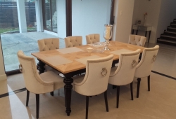 Pikowane krzesła dodadzą wykwintności nie jednej jadalni…